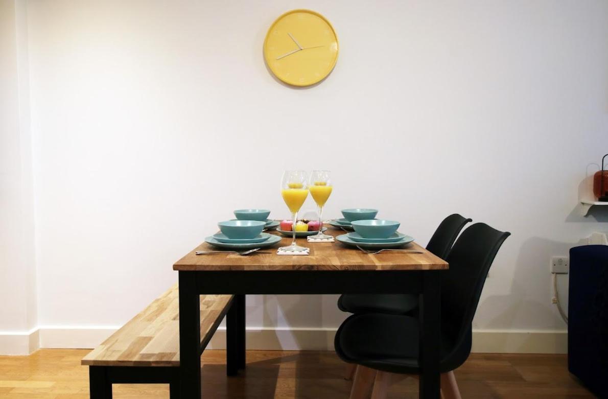 Hamilton Court 1Bedroom Apartment, Bright And Central Location With Balcony And Wi-Fi บริสตอล ภายนอก รูปภาพ