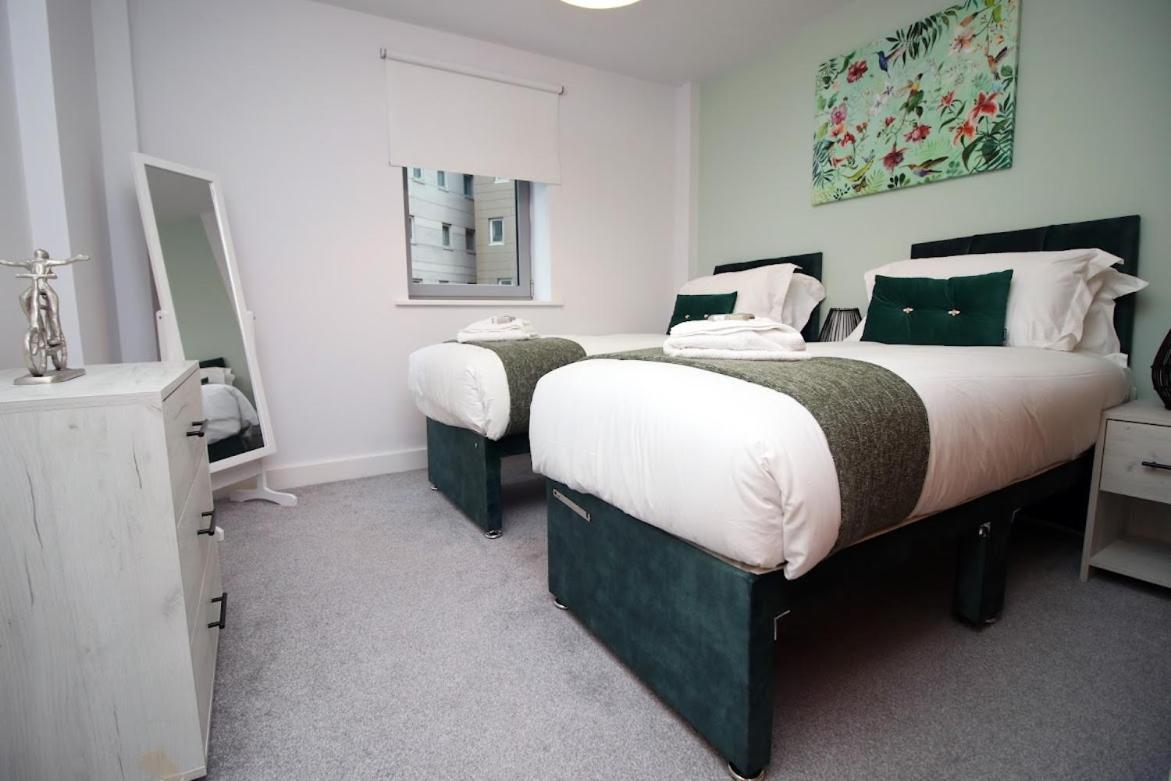 Hamilton Court 1Bedroom Apartment, Bright And Central Location With Balcony And Wi-Fi บริสตอล ภายนอก รูปภาพ