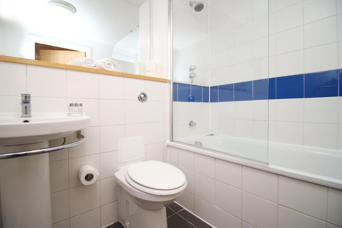 Hamilton Court 1Bedroom Apartment, Bright And Central Location With Balcony And Wi-Fi บริสตอล ภายนอก รูปภาพ